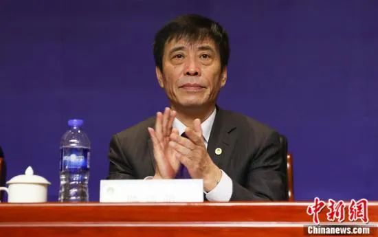 伊人久久亚洲综合天堂